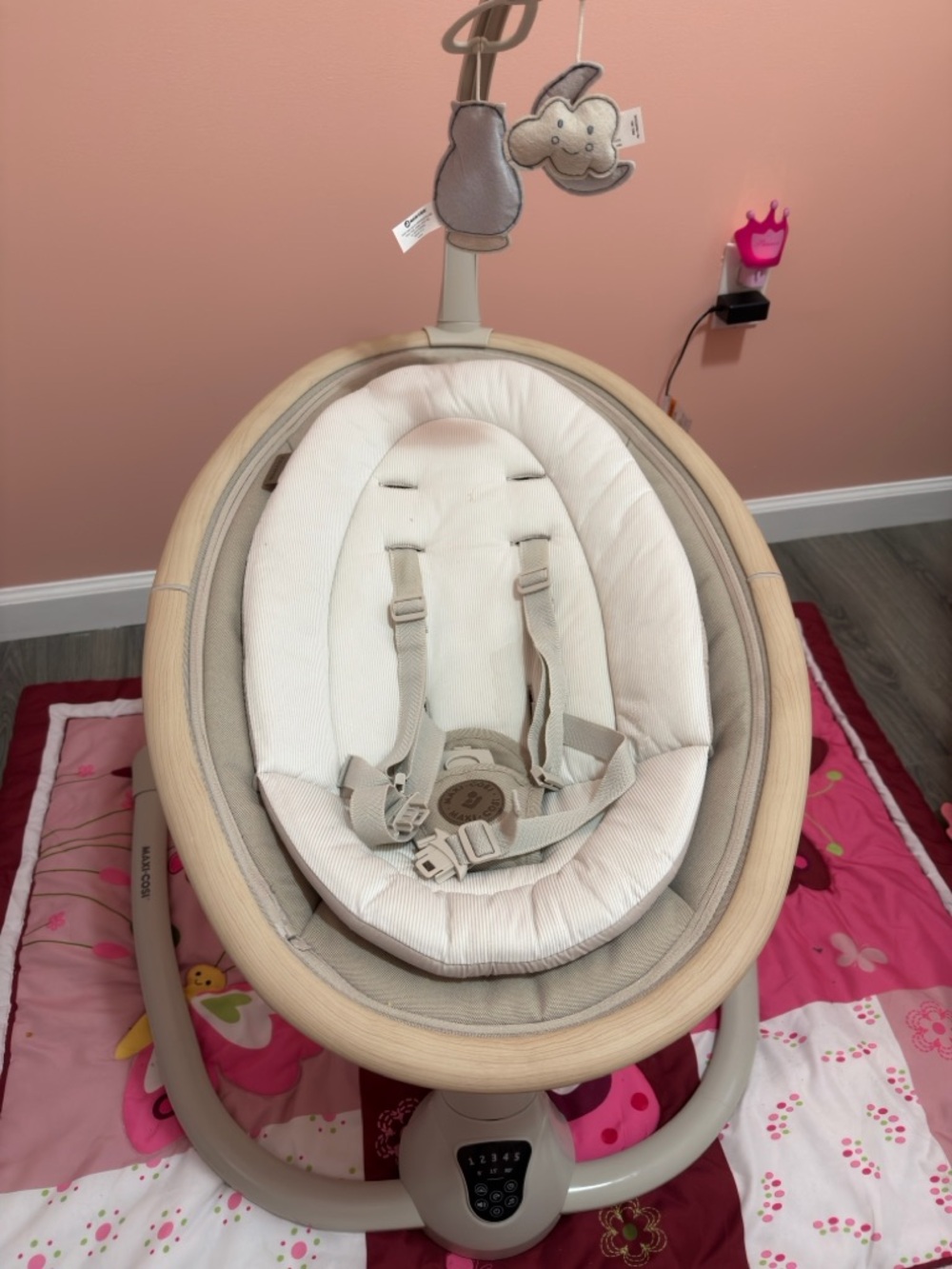 Maxi-Cosi Infant Swing in Neutral Beige